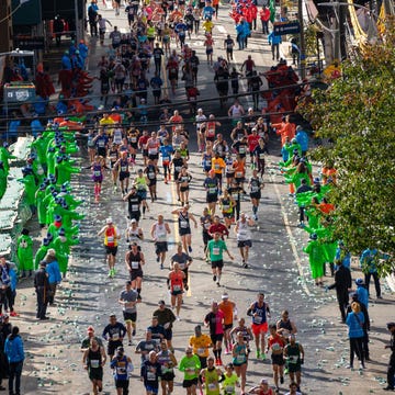 Crowds Turn Out To Cheer On New York City Marathon Runners Crowds Turn Out To Cheer On New York City Marathon Runners