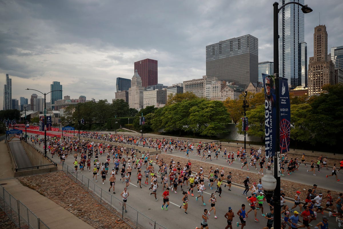 preview for 2021 Chicago Marathon - Tura, Chepngetich Win While Americans Make the Podium