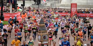 what is the average marathon finish time?