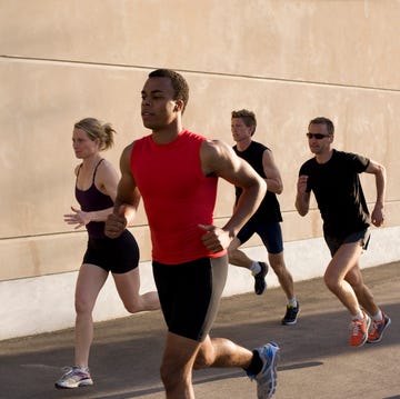 runners jogging together