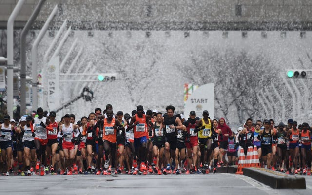 runners cancelled tokyo marathon fee