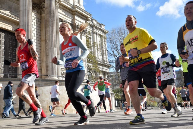 the london landmarks half marathon, london