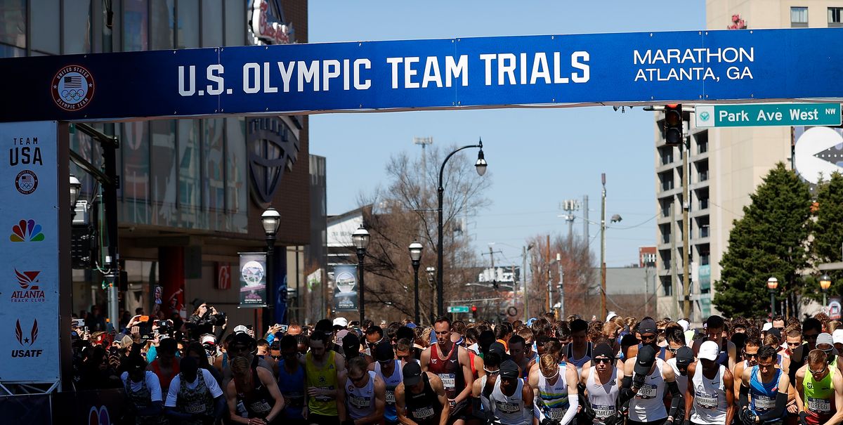Runners Take The Start Of The Mens U S Olympic Marathon News Photo 1670860300 ?crop=1.00xw 0.731xh;0,0.0542xh&resize=1200 *