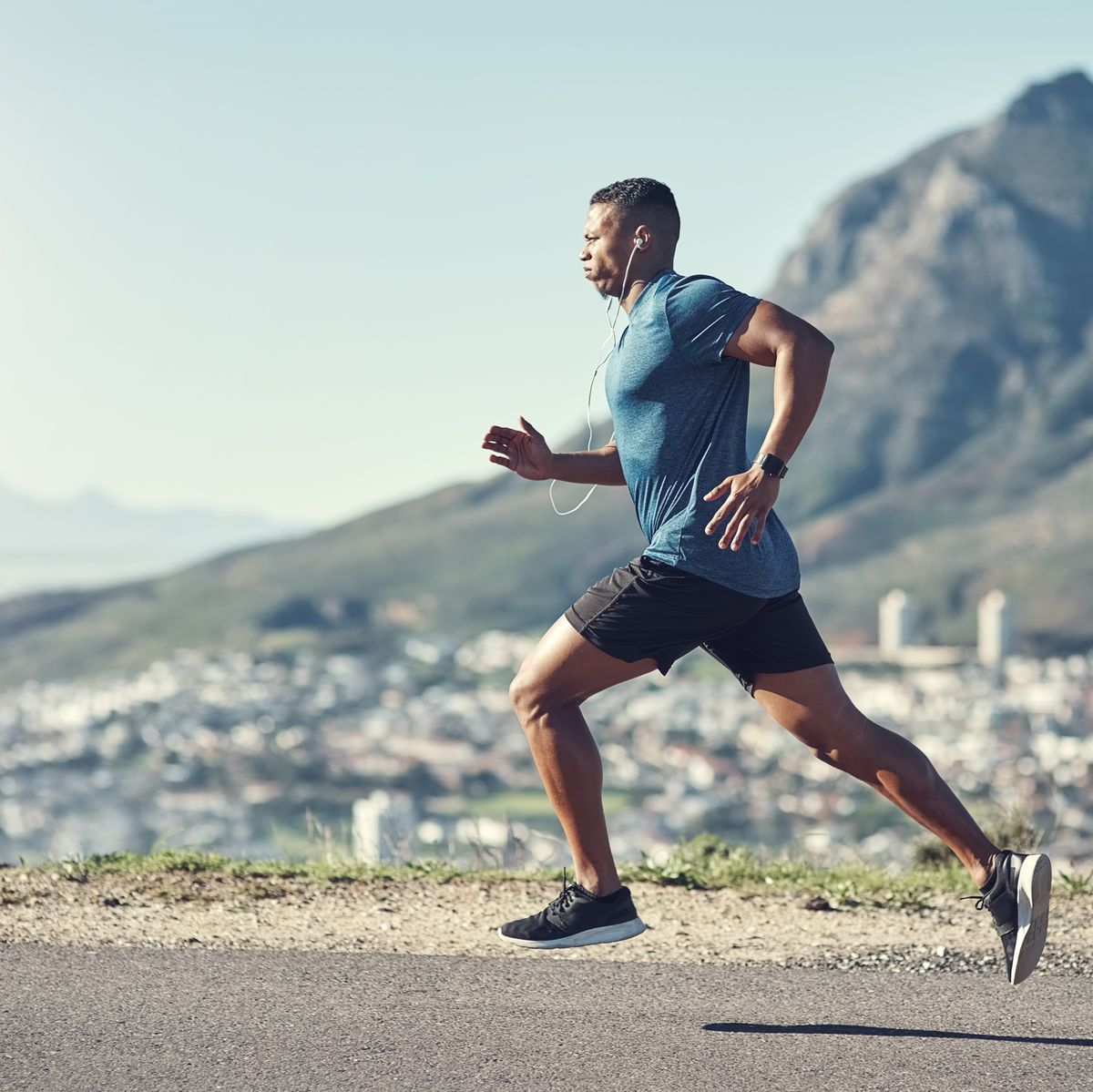 Body Innovation - One of the best health benefits of jogging everyday is  that it is good for your heart. As running is an aerobic exercise, it  decreases the risk of heart