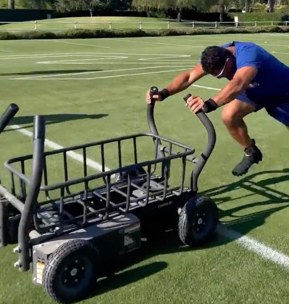 Russell Wilson Breaks Down His Daily Grooming Routine and Gives Tips on  Achieving an Epic Beard