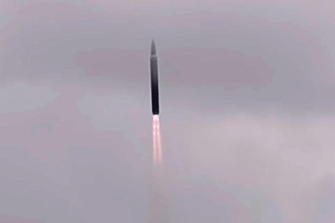 p9m6nx russia   july 19, 2018 the warhead of the avangard hypersonic boost glide weapon being tested russia's military industrial complex has developed the avangard strategic intercontinental ballistic missile system equipped with a gliding hypersonic maneuvering warhead the warhead travels at a hypersonic speed, partially at an altitude of several dozen kilometers in the dense layers of the atmosphere it is capable of sharp maneuvering which makes it invulnerable for any missile defence system video screen grabpress and information office of the defence ministry of the russian federationtass