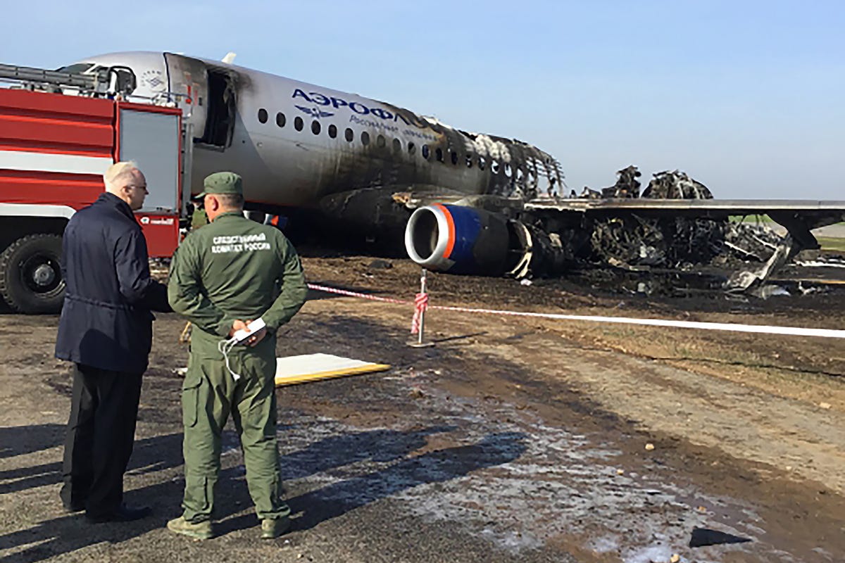 Russian Jet Makes a Fiery Landing After Being Struck By Lightning