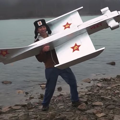 Caspian Sea Monster - Ekranoplan - Guy Rebuilds Soviet Aircraft