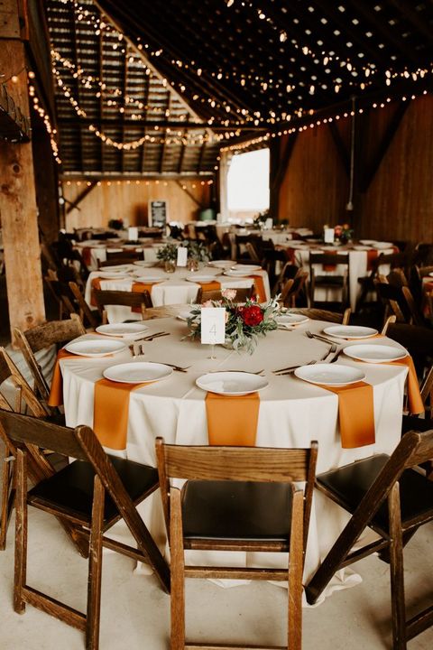 rust table linens fall wedding idea