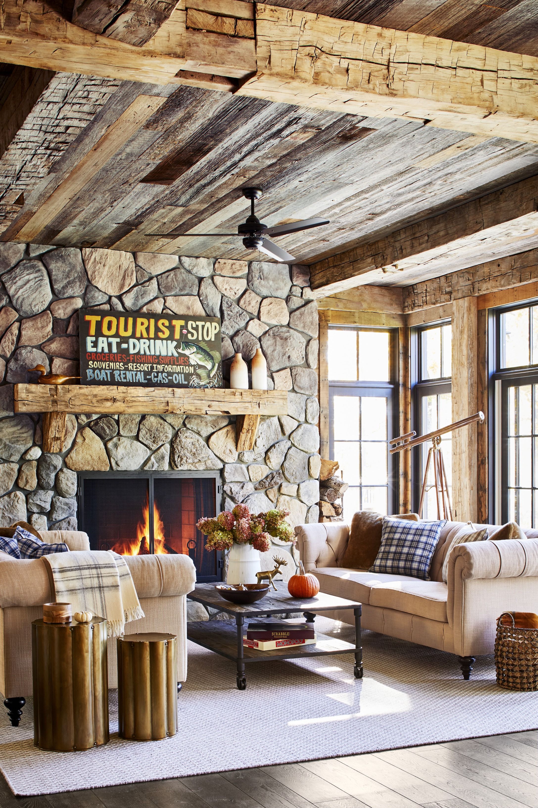 41 Best Rustic Living Room Ideas - Rustic Decor for Living Rooms