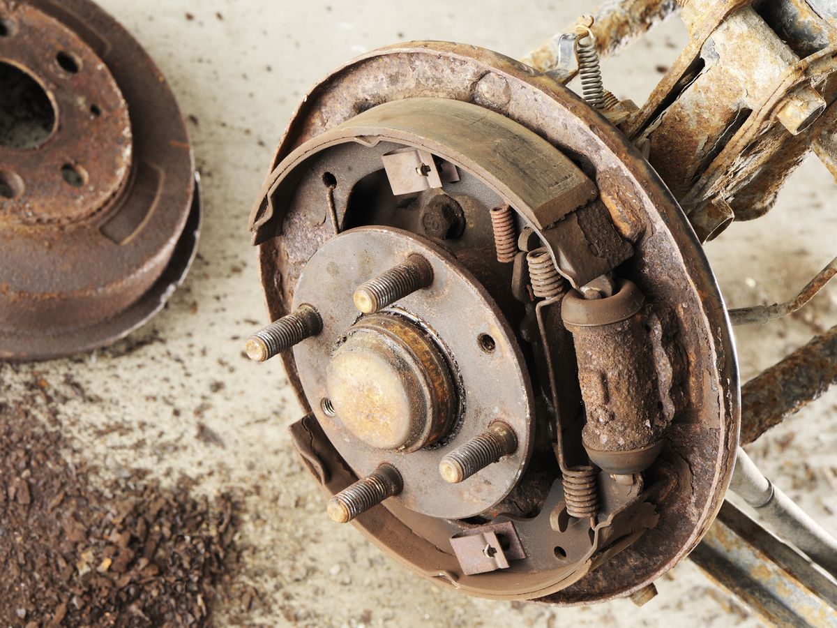 What are brake shoes on your car (and what do they do)?