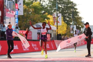 ruth chepngetich crosses finish line at chicago marathon