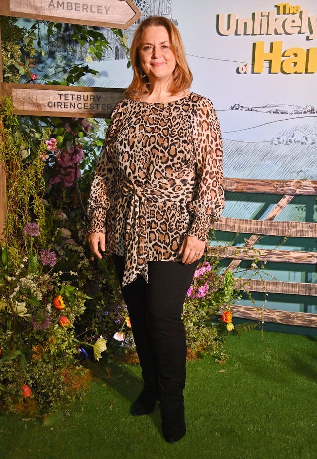 ruth jones