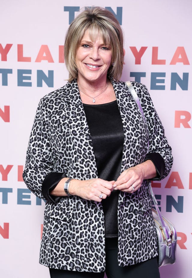 ruth langsford birthday tablescape son