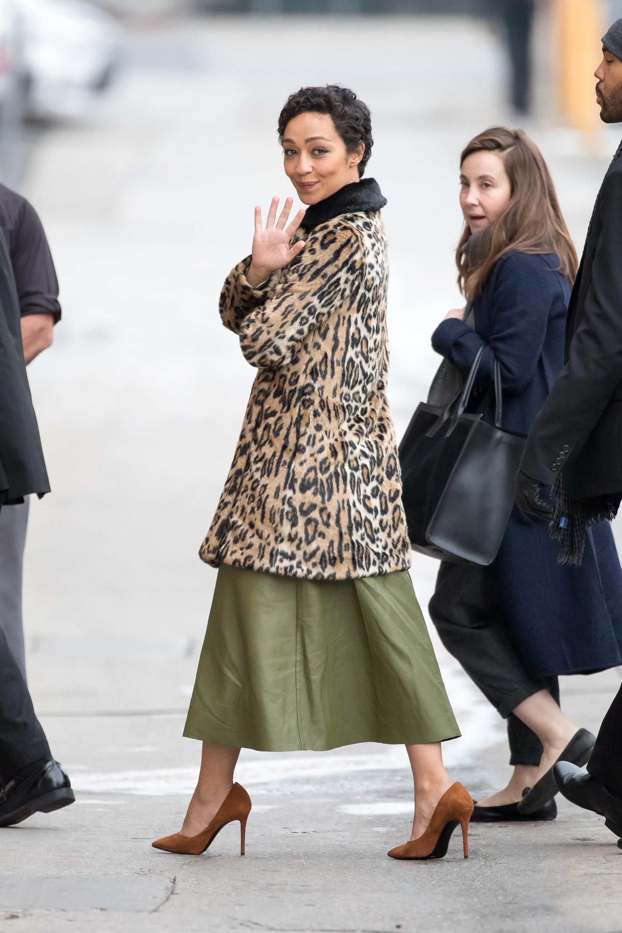 How to Wear Leopard Print - 16 Cool Ways to Wear Leopard Print Coat 