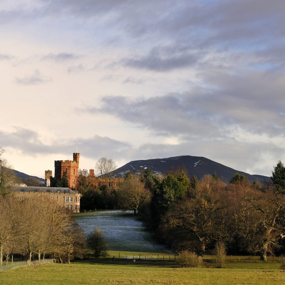 ruthin castle