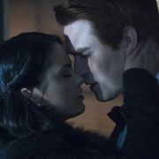 riverdale    chapter eleven to riverdale and back again    image number rvd111a0191jpg    pictured l r camila mendes as veronica and kj apa as archie     photo katie yuthe cw    ÃÂ© 2017 the cw network all rights reserved