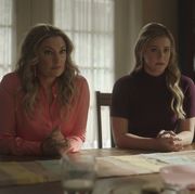 riverdale    “chapter eighty six the pincushion man”    image number rvd510fg0052r    pictured l r mӓdchen amick as alice cooper and lili reinhart as betty cooper    photo the cw    © 2021 the cw network, llc all rights reserved
