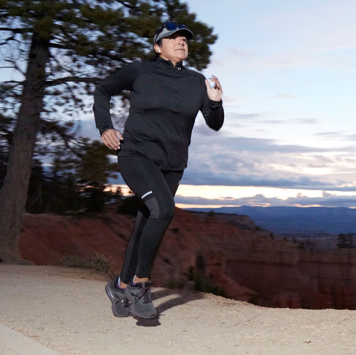 running at night in bryce canyon