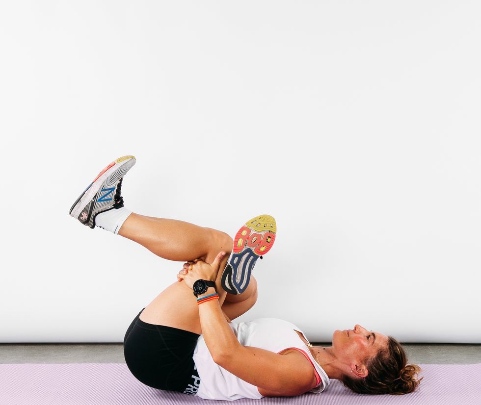 6 Stretches to Keep Your Muscles Loose on Race Day