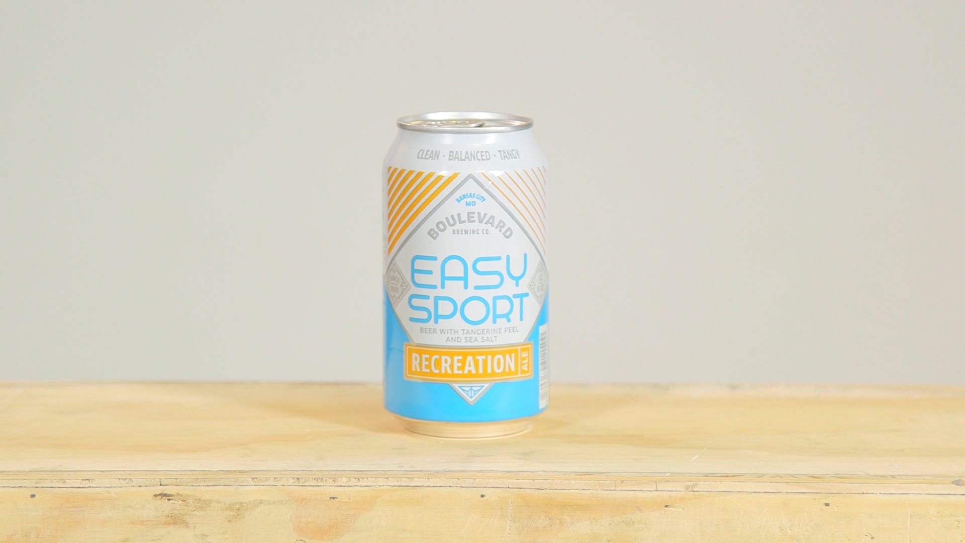 Boulevard Brewing Easy Sport Recreation Ale