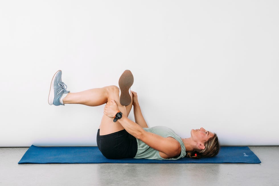 post run stretches, figure 4