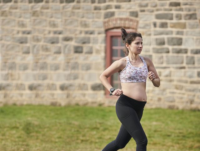 do not use without written permission  heather irvine running in bethlehem wearing the senita go with the flow maternity sports bra