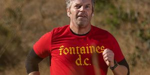 music writer and former mtv vj dave holmes runs in los angeles’s griffith park