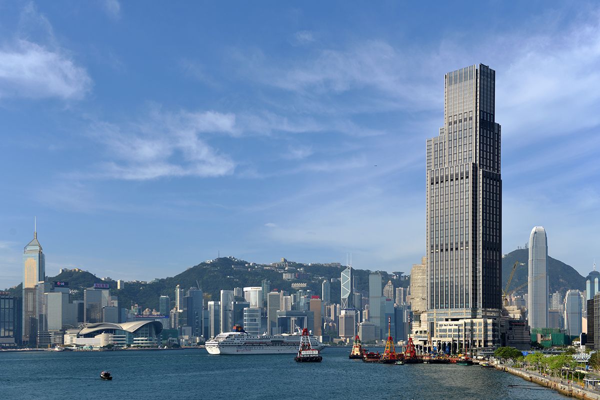 The 10 Best Luxury Hotels in Hong Kong for an Unforgettable Journey