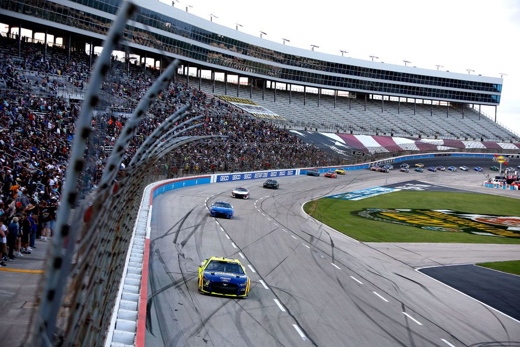 Where to Watch NASCAR s Texas Race This Weekend September 25th 2022