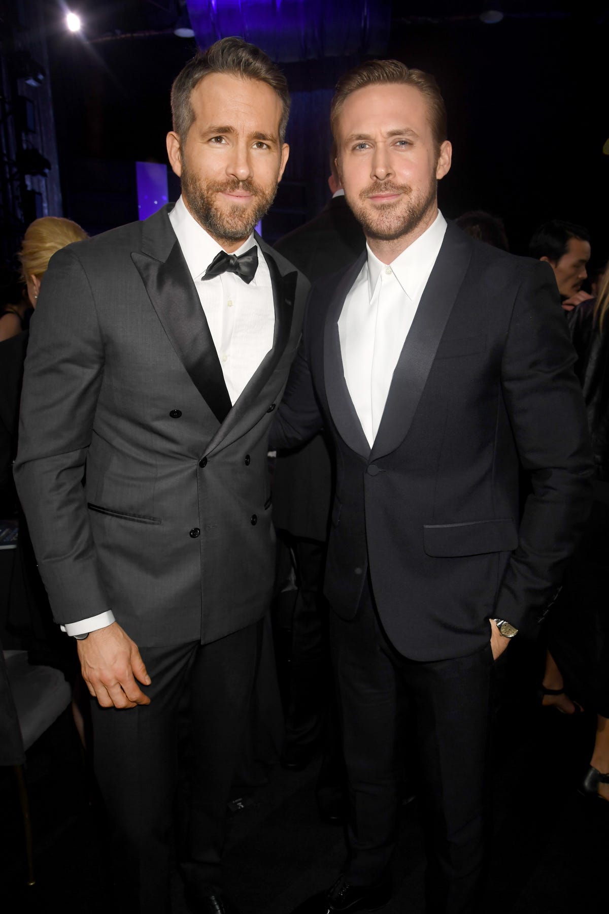 https://hips.hearstapps.com/hmg-prod/images/ryan-gosling-reynolds-cca-2016-5-1481561844.jpg?crop=1.00xw:0.667xh;0,0&resize=1200:*