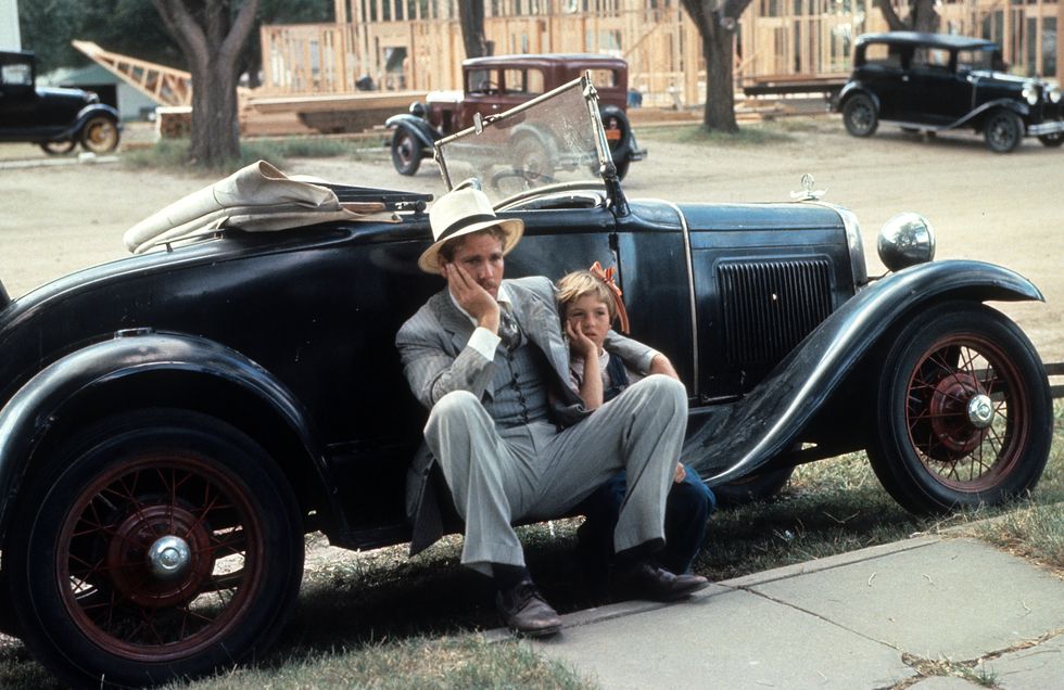 ryan oneal sits with tatum oneal in a scene from the film paper moon, 1973 photo by columbia picturesgetty images