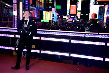ryan seacrest new years rockin eve 2025 anniversary