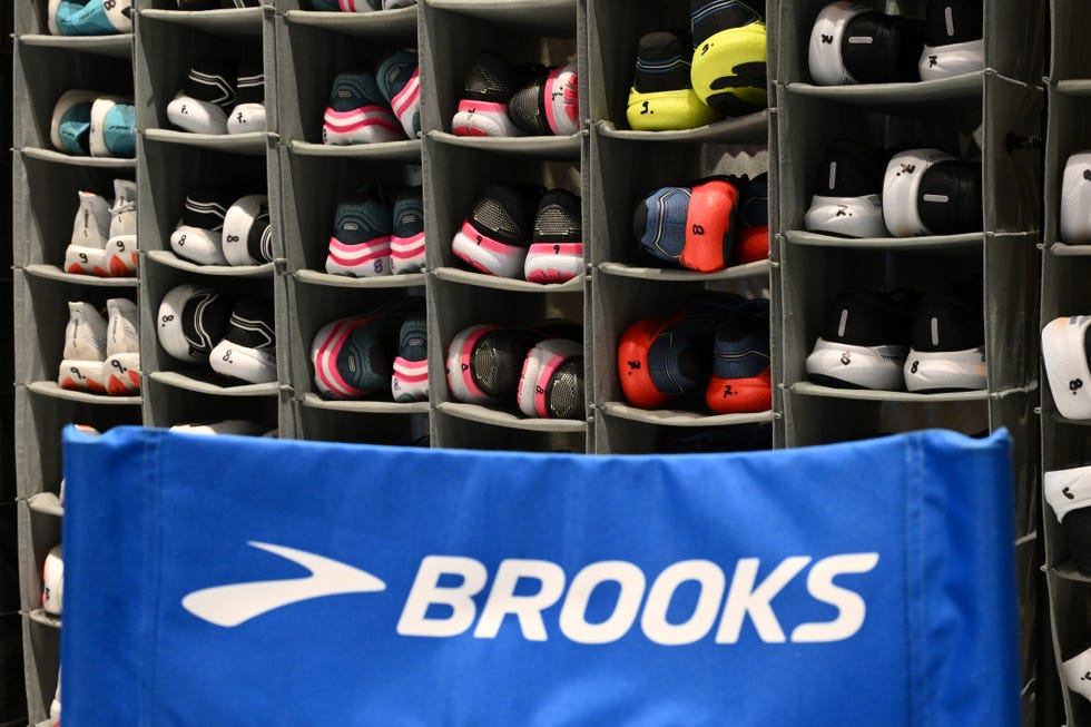 brooks running, the running academy