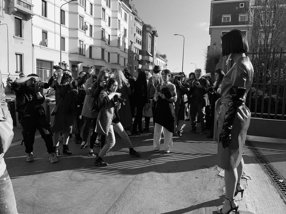 White, Photograph, Black-and-white, Monochrome, Crowd, Street, Standing, Snapshot, Pedestrian, Monochrome photography, 