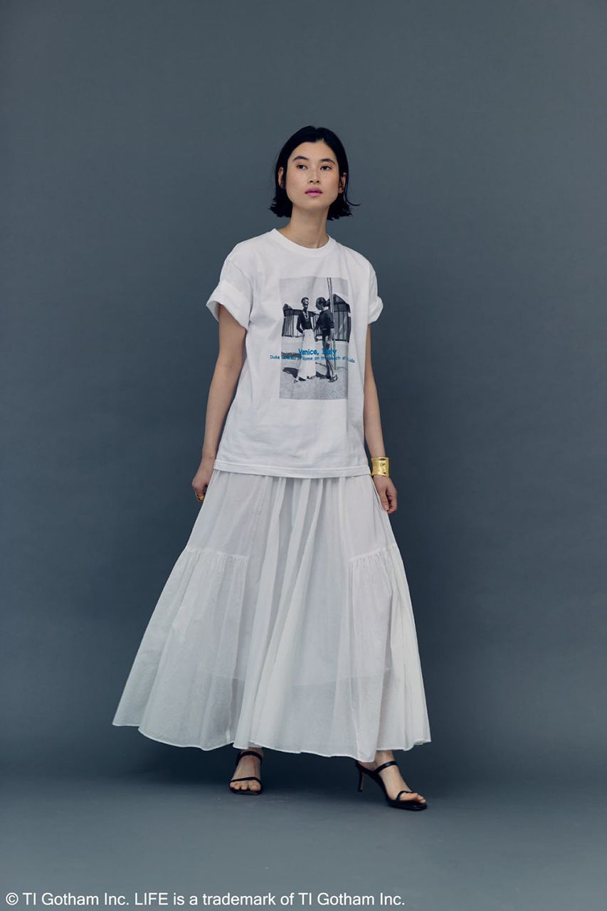 着やせ効果抜群のシンプルTシャツ5選。人気ブランドのこだわり