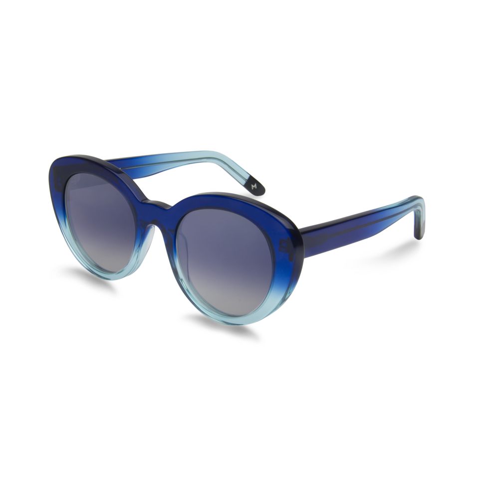 Eyewear, Sunglasses, Glasses, Blue, Personal protective equipment, Aqua, Goggles, Product, Transparent material, Vision care, 