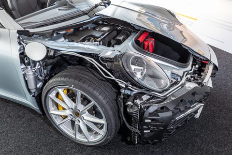 13 Things You Need to Know About the 2020 Porsche 911 13 Things You Need to Know About the 2020 Porsche 911