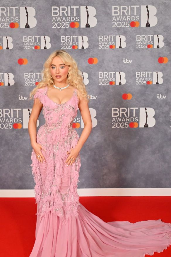 sabrina carpenter brit awards 2025