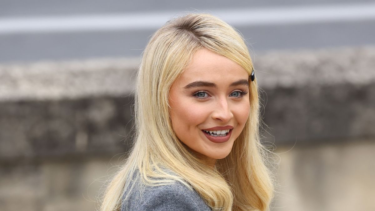 Vista previa de Sabrina Carpenter | Despertando con