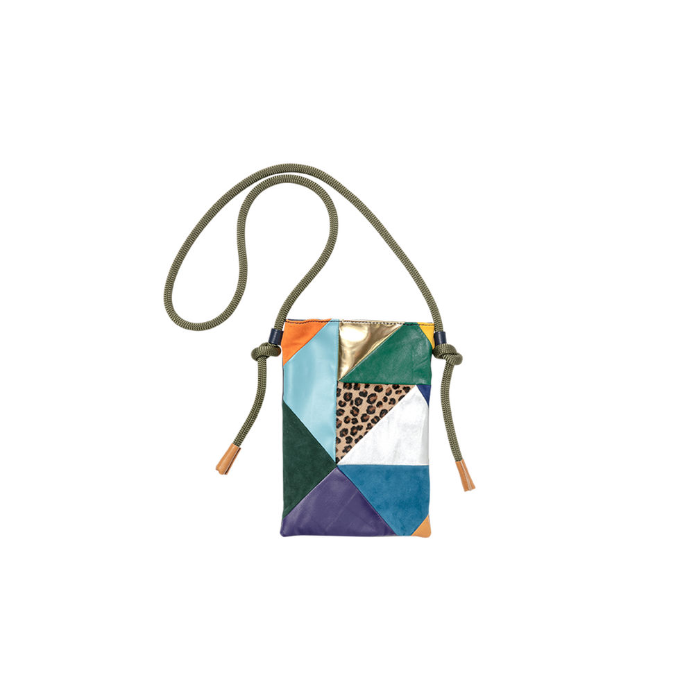 サカイ（SACAI）新作バッグ【2021春夏】