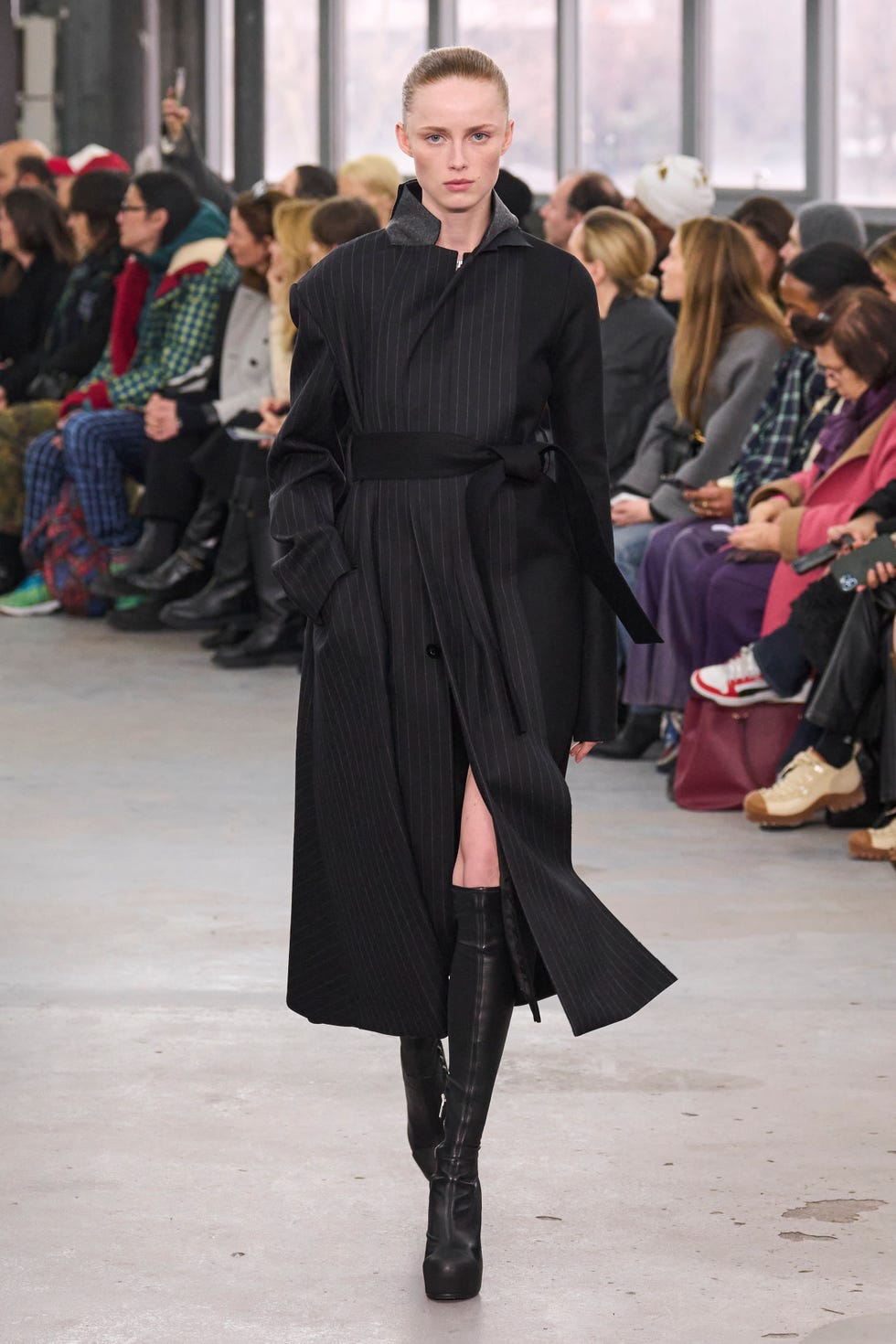 サカイ（SACAI）2023秋冬コレクション | ファッション | ELLE ［エル 