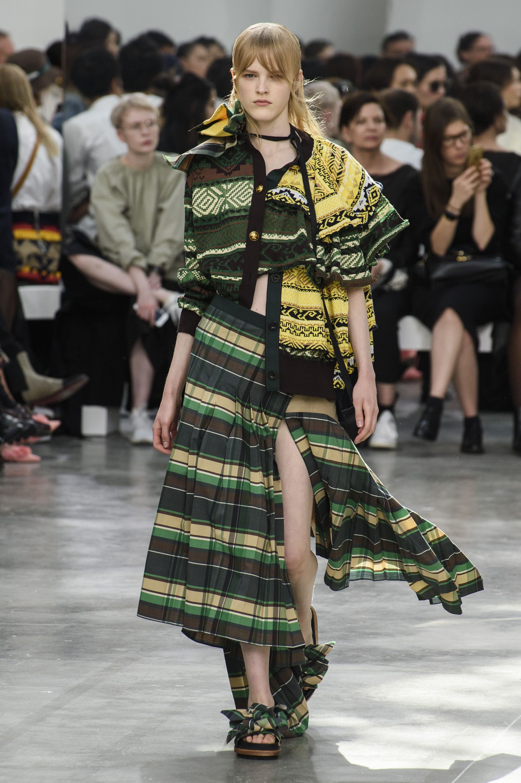 sacai | HOUYHNHNM（フイナム）