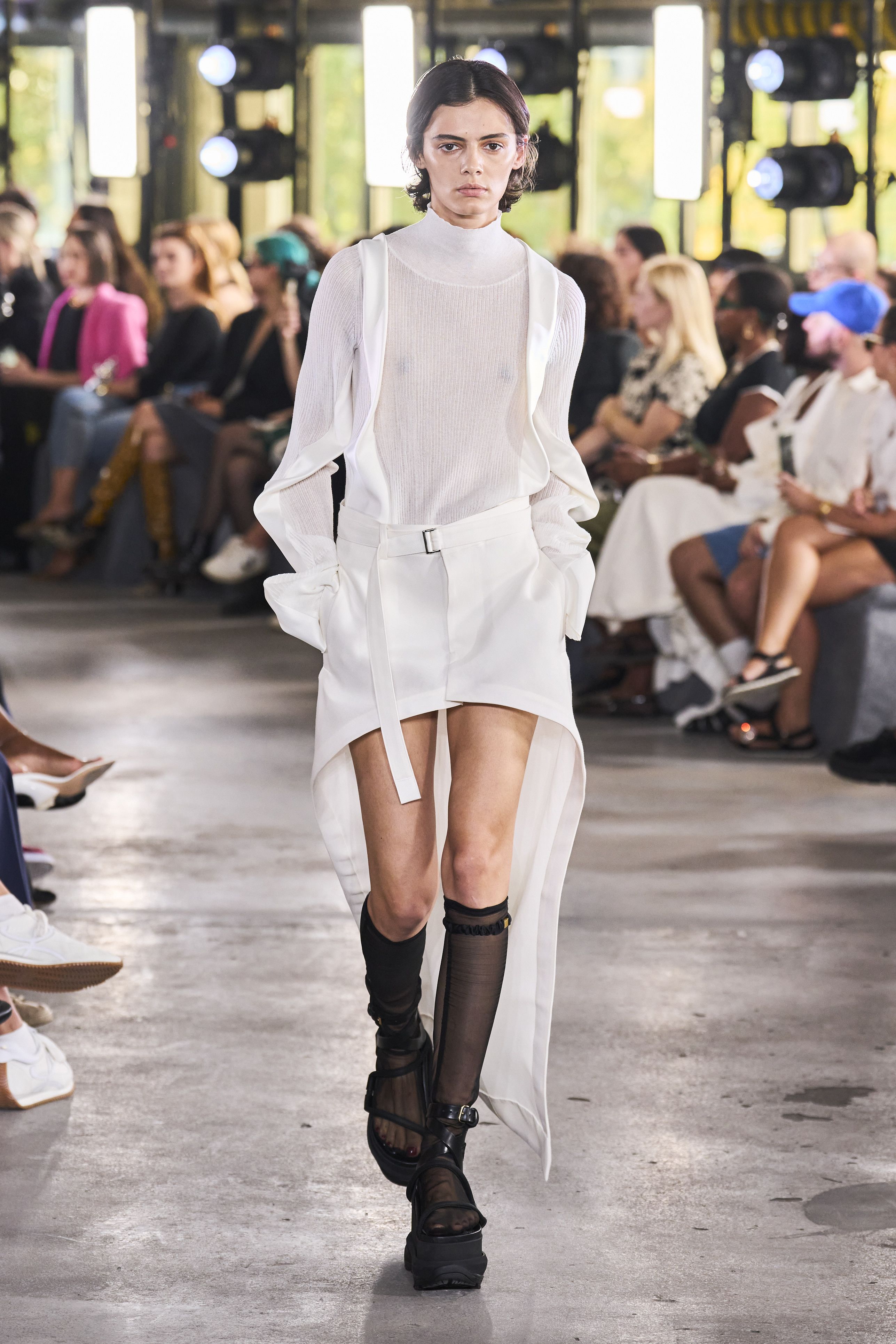サカイ（SACAI）2024春夏コレクション | ファッション | ELLE