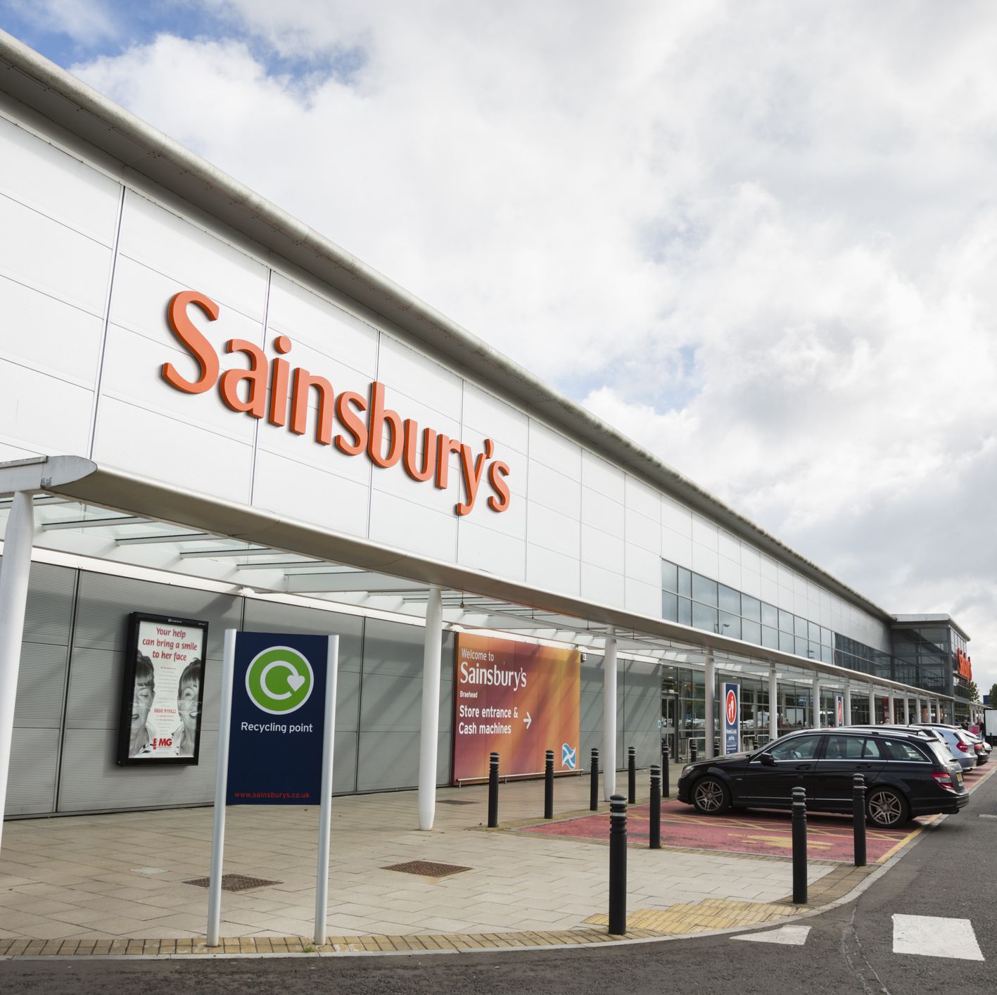 Sainsbury's launches third-party fashion brand offering in-store