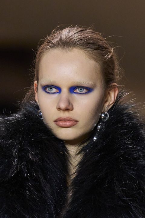 Autumn Makeup Trends For 2022 - Best AW22 Beauty Trends