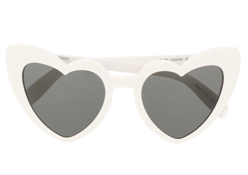 Zonnebrillen trends lente zomer Saint laurent, heart sunglasses