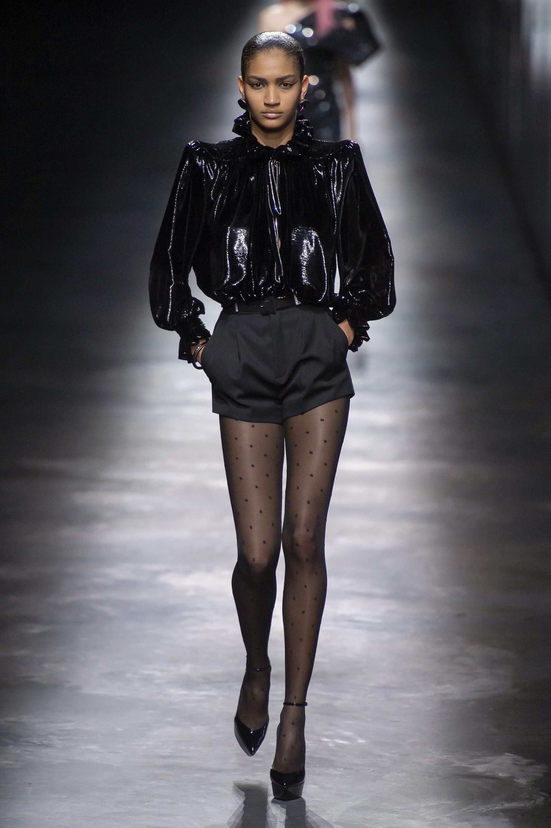 サンローラン」(SAINT LAURENT)|2019秋冬NY、ロンドン サンローラン」(SAINT LAURENT)|2019秋冬NY、ロンドン