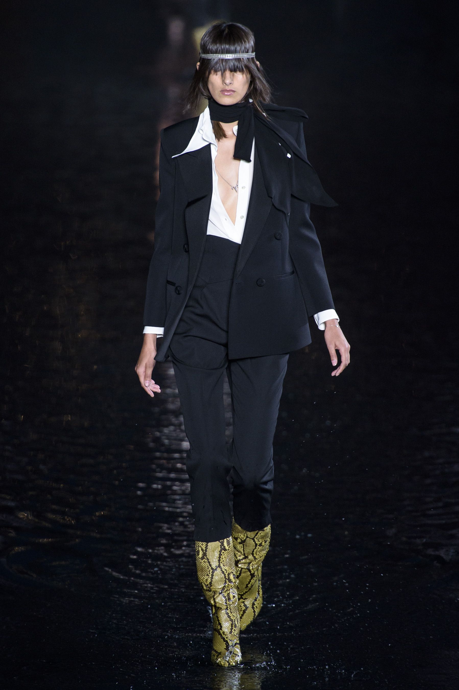 SAINT LAURENT（サンローラン）｜2019春夏NY、ロンドン、ミラノ
