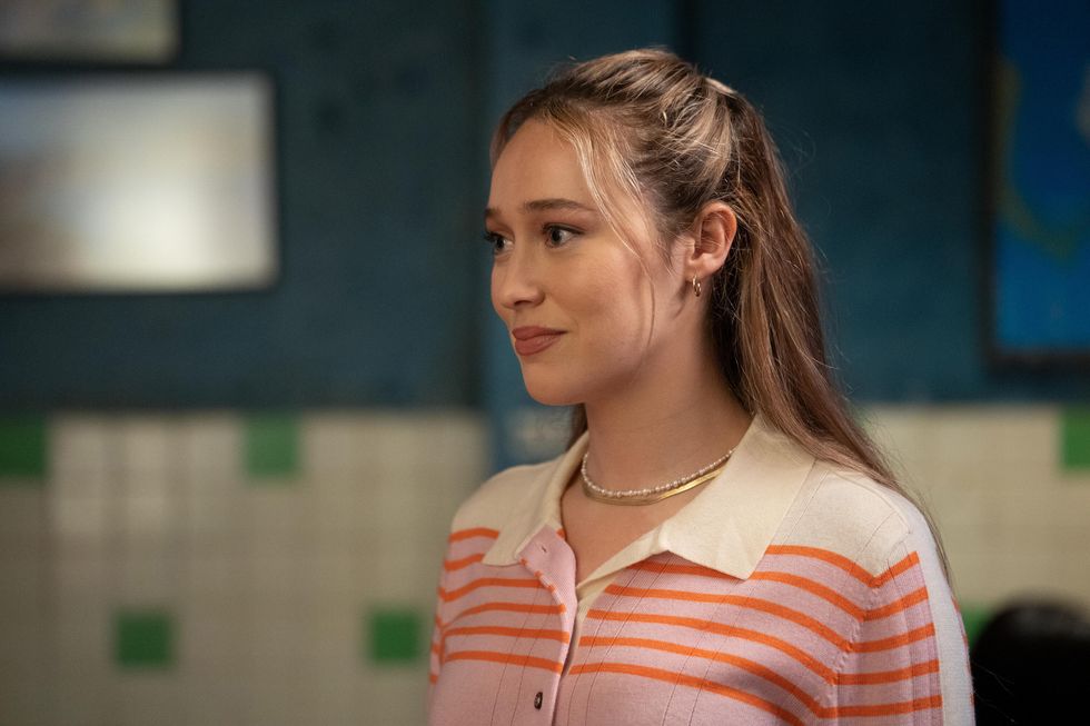 saint x “faraway” episode 108 emily learns the truth from clive all is revealed about what actually happened that fateful night on faraway cay emily alycia debnam carey, shown photo by palmoa alegriahulu